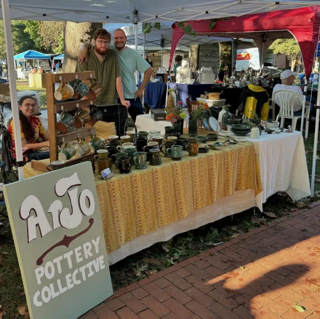 ARJO Pottery set up at a craft fair.