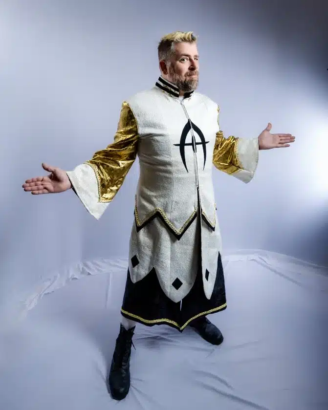 Tehdy B Cosplay